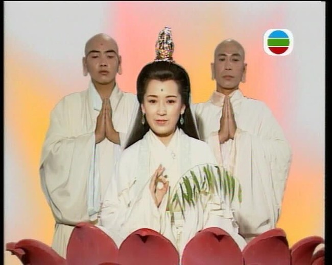 Sosoknya yang baik dan bijaksana ini memiliki ciri khas selalu tampil cantik dengan pakaian putih. Foto: Istimewa