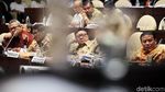 Komisi II Raker dengan Mendagri-KPU-Bawaslu