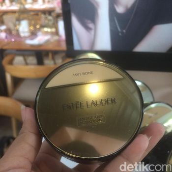 Estee Lauder Rilis BB Cushion yang Tahan Hingga 8 Jam