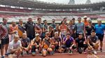 Potret Sandiaga Lari Pagi Jajal GBK Baru