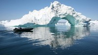 Es-es yang mengapung pun menghiasi lautan di sekitar Greenland (Leif Taurer/Visit Greenland)