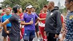 Potret Sandiaga Lari Pagi Jajal GBK Baru