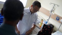 Pria yang maju dalam Pilgub Sumsel bersama M Irwansyah itu turut memanjatkan doa untuk kesembuhan seluruh korban tragedi BEI, termasuk para mahasiswa.