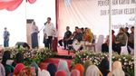 Potret Jokowi Didampingi Ganjar, Khofifah, dan Uu saat Keliling Jawa