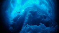 Aktivitas ekstrem di Greenland, menyelam ke bawah laut dan melihat es yang terapung lebih dekat! (I Love Greenland/Facebook)
