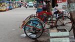 Potret Tukang Becak yang Masih Eksis di Jakarta