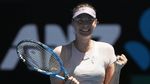 Ademnya Senyum Sharapova di Bawah Terik Matahari Melbourne