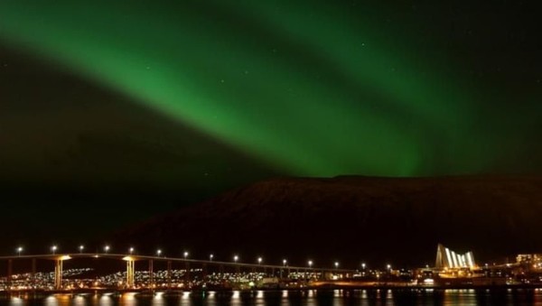 Dikenal sebagai ibu kotanya Arktik, Tromso tempat yang bagus buat melihat aurora. Beragam destinasi menarik juga bisa dikunjungi seperti Polar Museum (Gaute Bruvik/Visit Norway/CNN)
