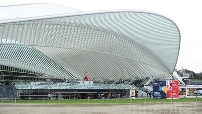 Keren! Stasiun Kereta Cepat di Belgia Ini Terbungkus Kaca