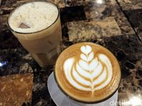 KRAH: Ayo, Bersantai Menikmati Kopi Aceh Ditemani Roti Canai Durian!