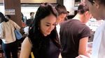 Makin Cantik di Usia 45 Tahun, Lihat Momen Yuni Shara dengan Makanan Favoritnya