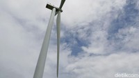 PLTB Sidrap akan menghasilkan listrik sebesar 75 MW dari 30 turbin angin berukuran raksasa. Pool/PLN.