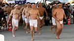 Foto: Wah, Ada Upacara Mandi Bareng di Jepang!