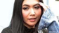 Denada saat ditemui di kawasan Trans TV, Kapten Tendean, Jakarta Selatan pada Rabu (17/1) lalu. Pool/Noel/detikFoto. 
