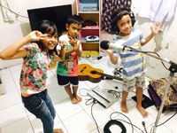 Kerennya 'Nyanyian Anak Bintang' dari Sebuah Gang di Bandung