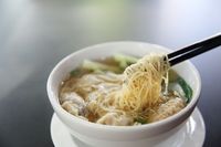 Slurpp! Sedap Gurih Mie Wonton untuk Hangatkan Badan Ada di Sini