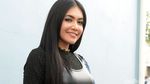Kini tampil Sangat Seksi, Denada Didukung Keluarga