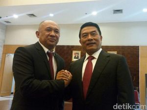 PDIP: Purnawirawan Jenderal TNI Kabinet Jokowi Punya Jaringan Kuat