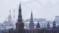 Mengutip BBC, pusat cuaca utama Rusia, matahari bersinar selama enam menit. Padahal biasanya orang Moskow mendapatkan puluhan jam sinar matahari bulan Desember. (Foto: Dok. Anadolu Agency/Sefa Karacan)