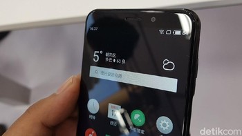 Prosesor ini dipadukan dengan GPU Mali MP3. Sedangkan kapasitas RAM 3 GB dengan alternatif memori internal 32 GB atau 64 GB.  (Foto: detikINET/Fino Yurio Kristo)