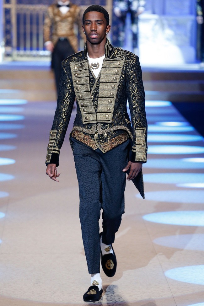 Fashion show bertajuk Kings Angels itu dibuka oleh Christian Combs, yang bukan lain adalah putra rapper Sean Combs alias P.Diddy. Foto: Dok. Vogue