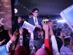 Film Dilan 1990 Kisahkan Gaya Cinta Remaja Lewat Kata-kata Indah