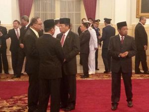 Jokowi Perkuat Barisan di Rabu Pahing