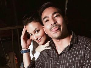 Unggah Foto Lagi, Sophia Latjuba Makin Hot dengan Robby Purba