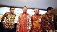 Direktur Utama Bank BNI, Achmad Baiquni, saat memberikan paparan publik kinerja bisnis 2017‎ di Kantor Pusat BNI, Jakarta, Rabu (17/01/2018).