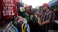 Tapi Ombudsman menyebut ada ketentuan administratif yang dilanggar. Kajian atas hasil kunjungan menurut Adrianus akan disampaikan ke Pemprov DKI.