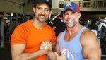 Masuk Daftar Aktor Tampan Sejagat, Begini Hrithik Roshan Jaga Tubuh Kekarnya