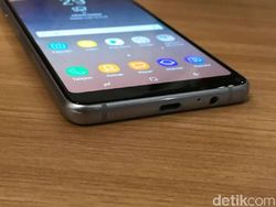 Penampakan Menggoda Duo Samsung Galaxy A8
