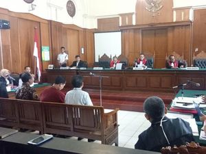 Sidang Penipuan dan Penggelapan Pasar Turi, Dua Saksi Dihadirkan