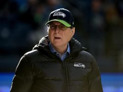 Mereka Kaya Raya Tapi Gemar Berbagi dan Masih Punya Hati