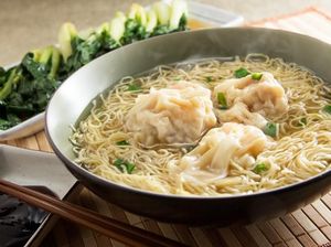 Slurpp! Sedap Gurih Mie Wonton untuk Hangatkan Badan Ada di Sini