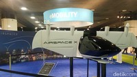 Sebuah perusahaan Amerika, Airspace Experience Technologies, LLC (AirSpaceX) memperlihatkan taksi masa depan yang tarifnya tak jauh beda seperti taksi UberX. Foto: AirspaceX