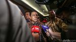 Diserbu Wartawan Usai Sidang, Novanto Tetap Tenang