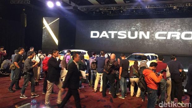 Datsun CROSS 