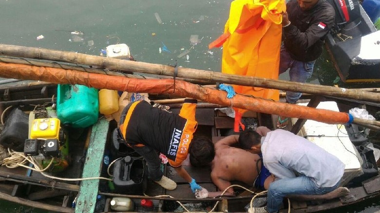 Menyelam Pakai Kompresor di Kepulauan Seribu, Pencari Kerang Tewas Menyelam Pakai Kompresor di Kepulauan Seribu, Pencari Kerang Tewas