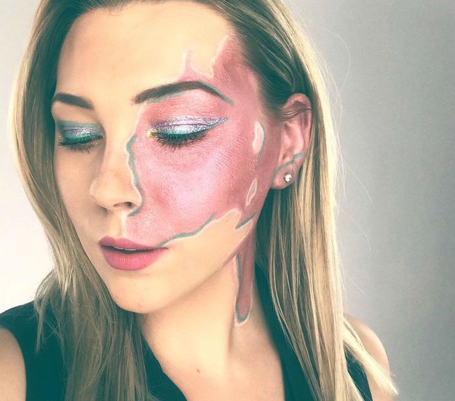 Video makeup tutorial yang dibuat untuk situs Pop Sugar ini menuai pujian. Bukan tutorial biasa, Paige membuat tanda lahirnya menjadi lebih cantik dengan makeup. Foto: Instagram