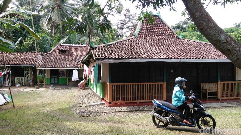 Curahan Hati Istri Pelaku Pembunuhan Perempuan di Dalam Sumur Curahan Hati Istri Pelaku Pembunuhan Perempuan di Dalam Sumur