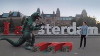 Duh, ada-ada aja ya! Landmark Amsterdam jadi hancur gitu. (Dok. Instagram/ryangodzilling)