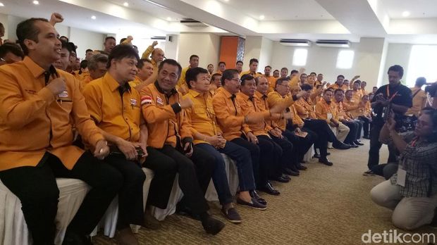 Munaslub Hanura Ambhara Dimulai