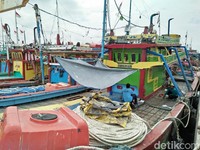 Serangan Bertubi-tubi ke Susi, dari Nelayan Cantrang Hingga Fadli Zon