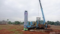 Rumah DP Rp 0 yang dibangun oleh BUMD Pembangunan Sarana Jaya adalah berbentuk rumah susun sederhana milik (Rusunami) di atas lahan 1,4 hektar.