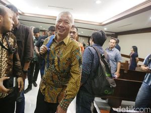 Tertangkap Basah Terima Suap, Eks Dirjen Hubla Mulai Diadili