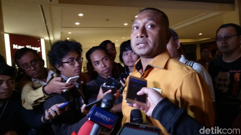 Hanura Ambhara Beberkan Bukti Diminta Kubu OSO Bayar Mahar Pilkada Hanura Ambhara Beberkan Bukti Diminta Kubu OSO Bayar Mahar Pilkada