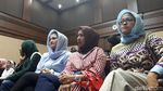 Tanpa Idrus, Begini Seriusnya Ny Deisti Simak Sidang Novanto