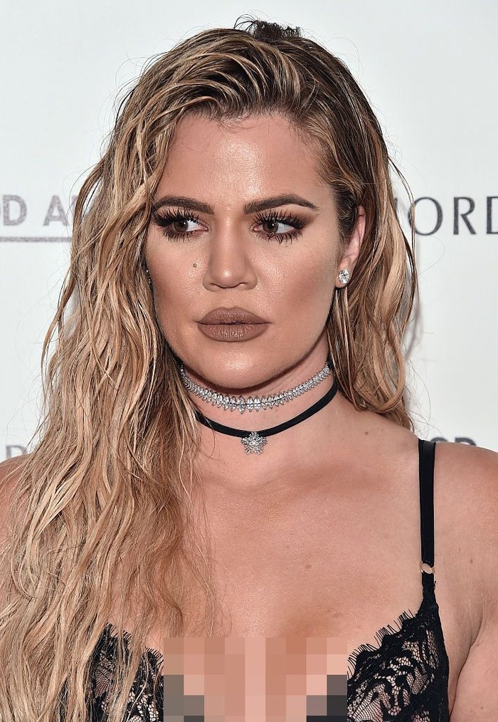 LOS ANGELES, CA - OCTOBER 18:  Khloe Kardashian attends Khloe Kardashian Good American Launch Event at Nordstrom at the Grove on October 18, 2016 in Los Angeles, California.  (Photo by Alberto E. Rodriguez/Getty Images)