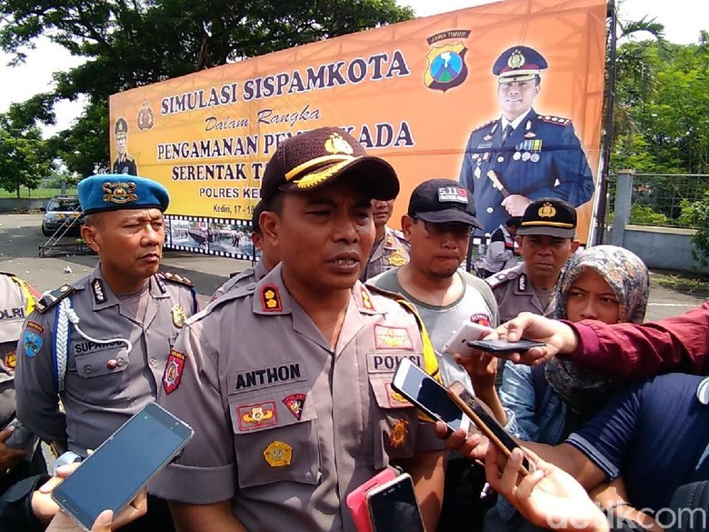 Tim Siber Patrol Diterjunkan Pelototi Kampanye Hitam di Sosmed Tim Siber Patrol Diterjunkan Pelototi Kampanye Hitam di Sosmed